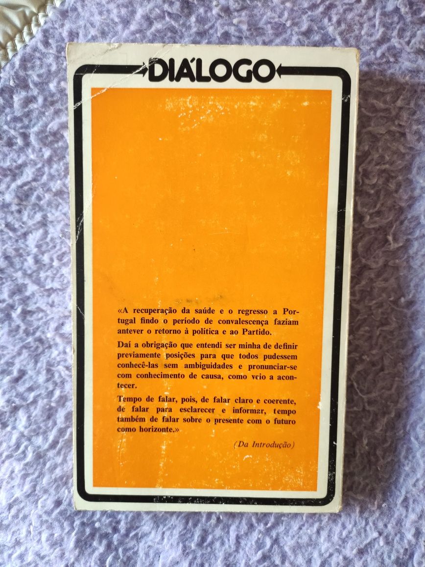 Livro de Francisco Sá Carneiro