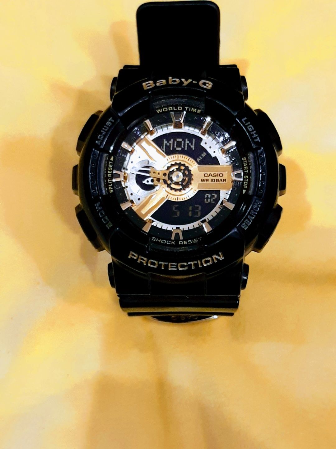 Zegarek CASIO G-Shock BA 110 Baby-G damski, czarno-złoty