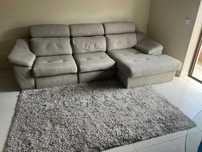 Sofá 2 Lug. Extensíveis com Chaiselongue Cinza + Tapete 160x200Cinza