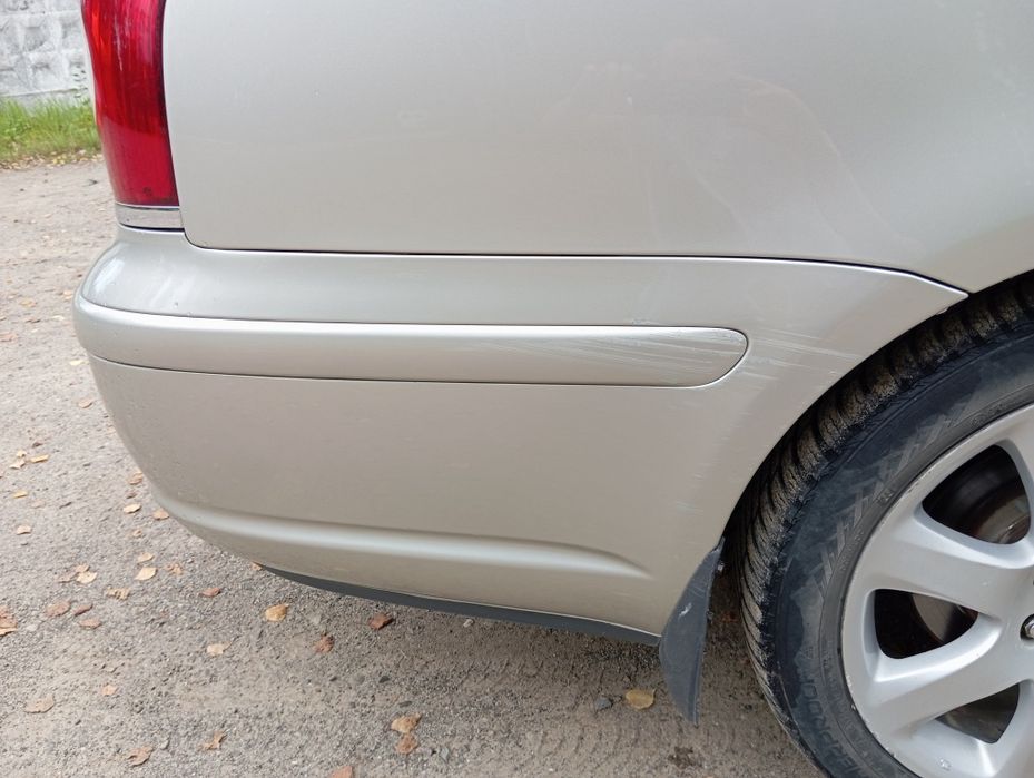 Продам власне авто в хорошому стані,пригнаний в одних роках 4 роки