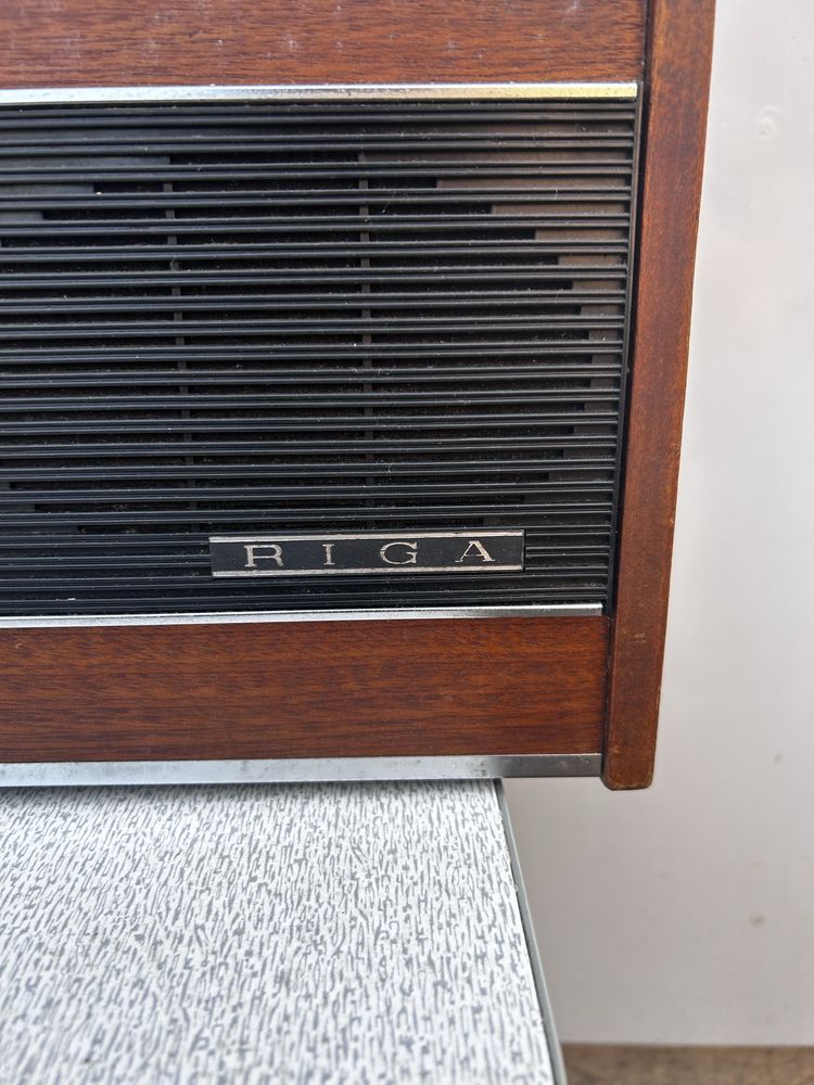 Radioodbiornik RIGA model 103