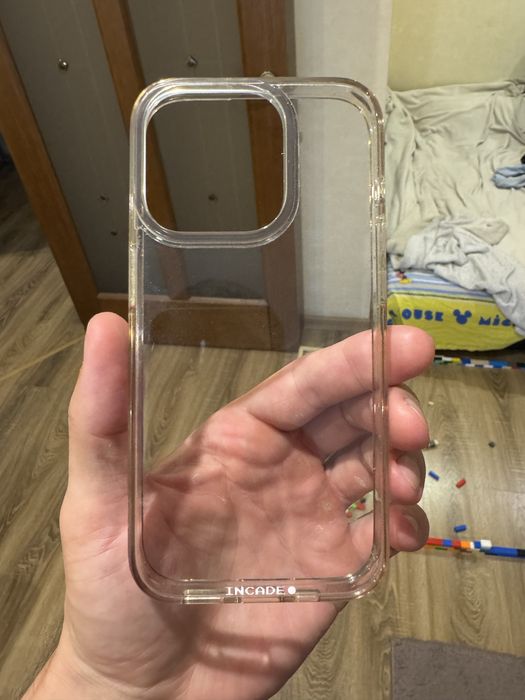 Продам чехол на iphone 15 pro!!!