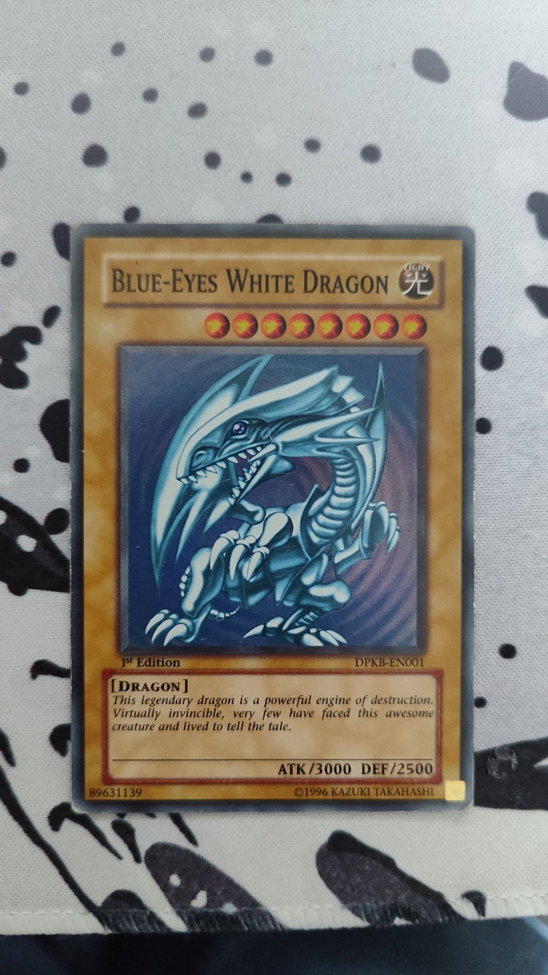 Yu-Gi-Oh Blue-Eyes White Dragon | DPKB-EN001