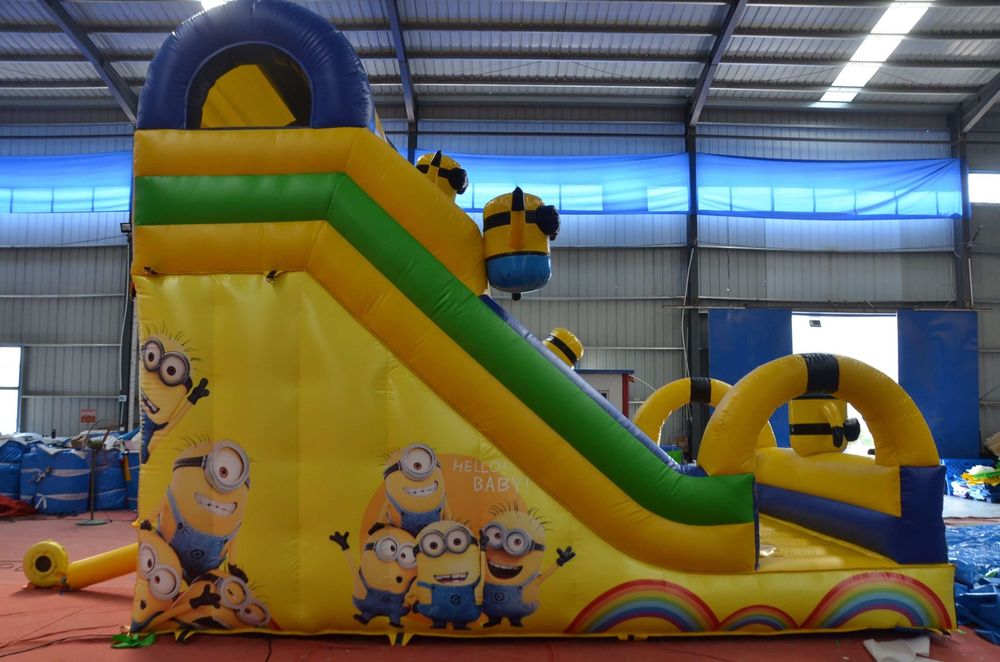 Zamek dmuchany Minionek nowy