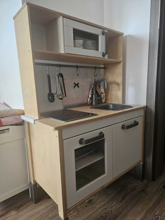 Drewniana kuchnia dziecięca IKEA DUKTIG