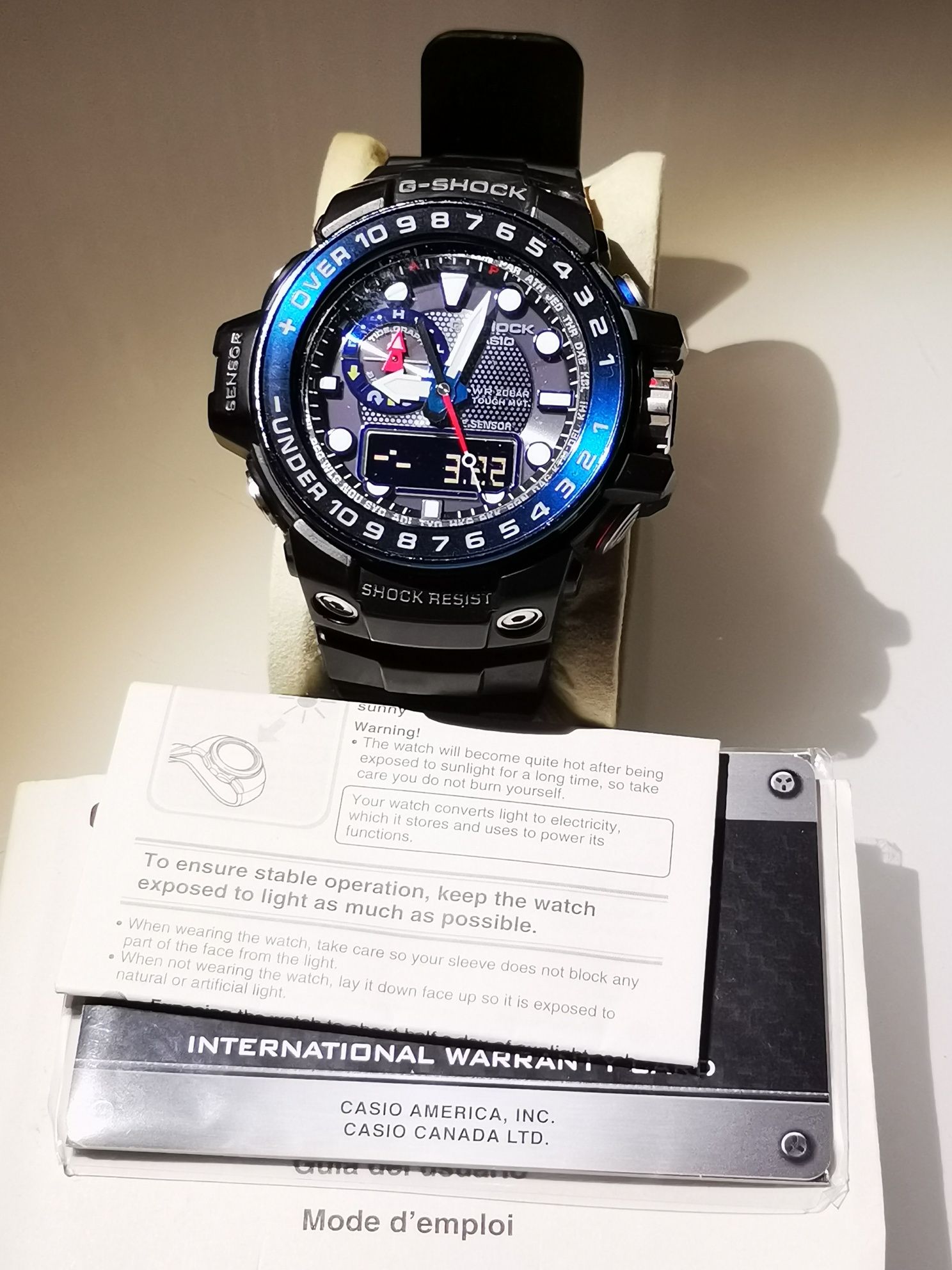 Casio G-Shock GWN-1000B excelente estado triple sensor