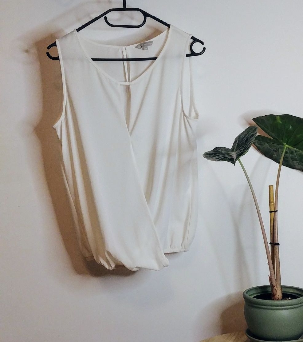Elegancka koszulka ecru na ramiączkach S M