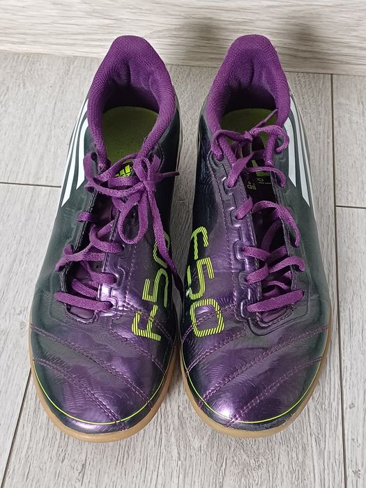 Halówki Adidas F50  r.40