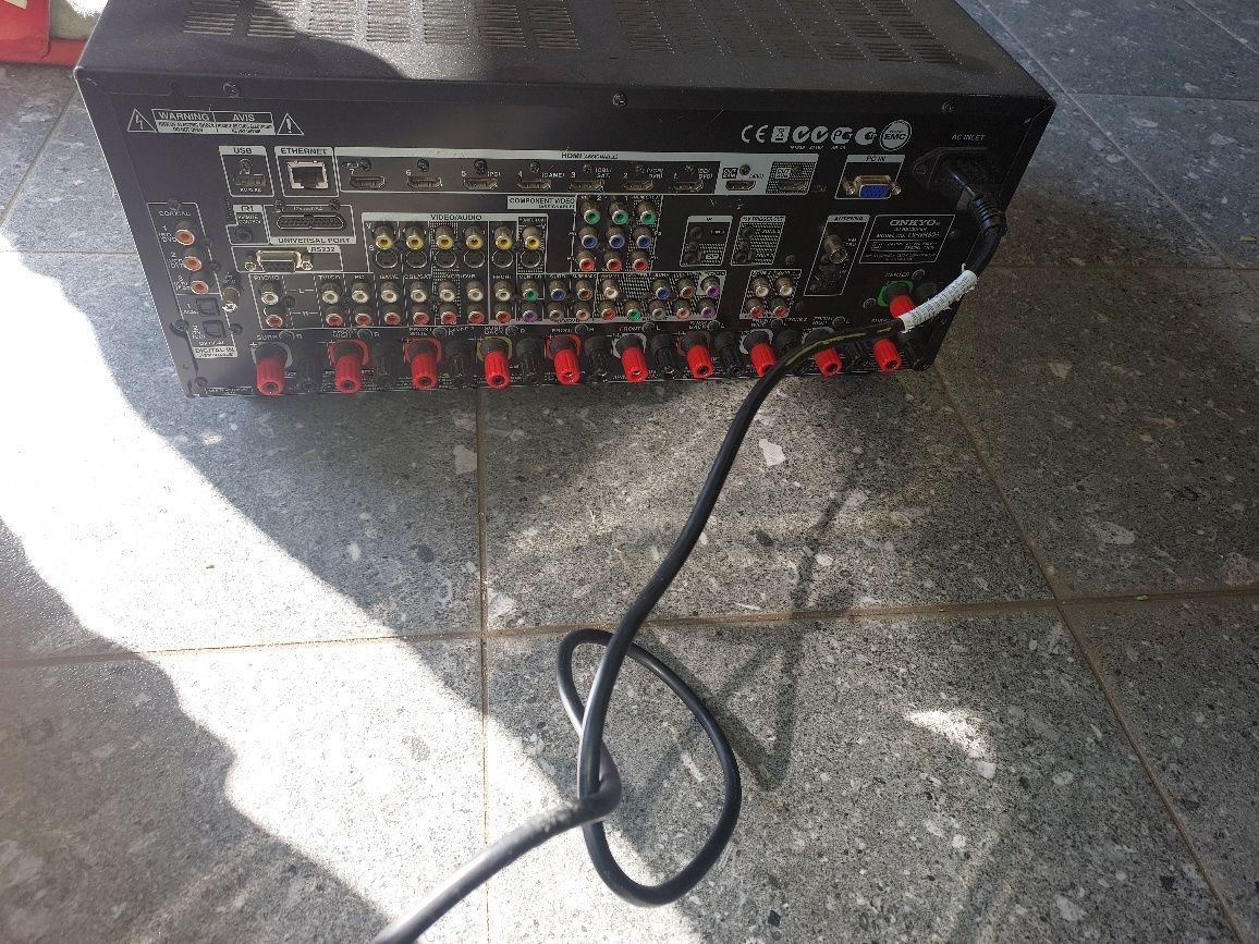 Amplituner onkyo TX-NR809