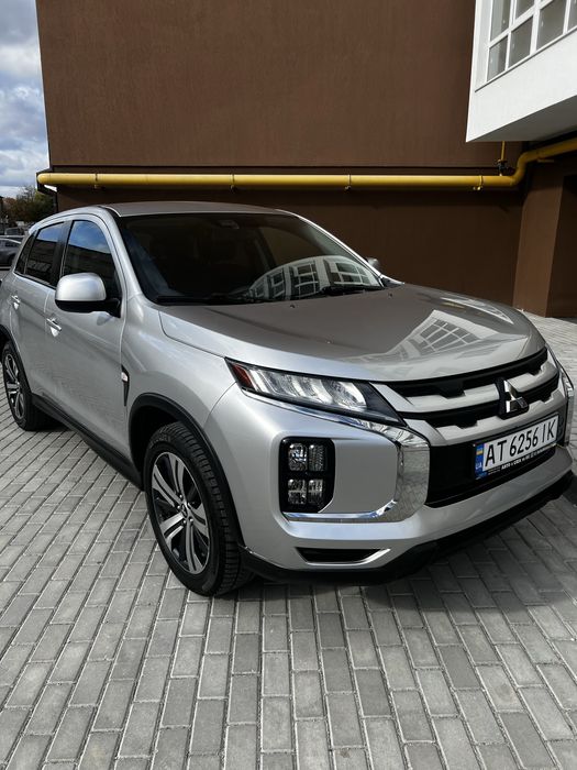 Автомобіль Mitsubishi 2021