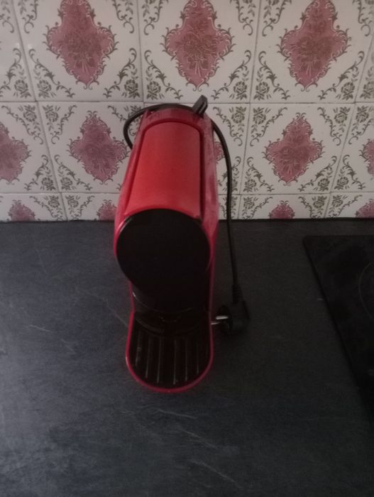 Máquina café cápsulas continente