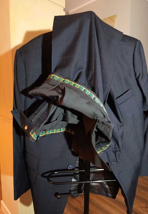 Garnitur granatowy w delikatną kratkę, szyty na zamówienie 176/124/114