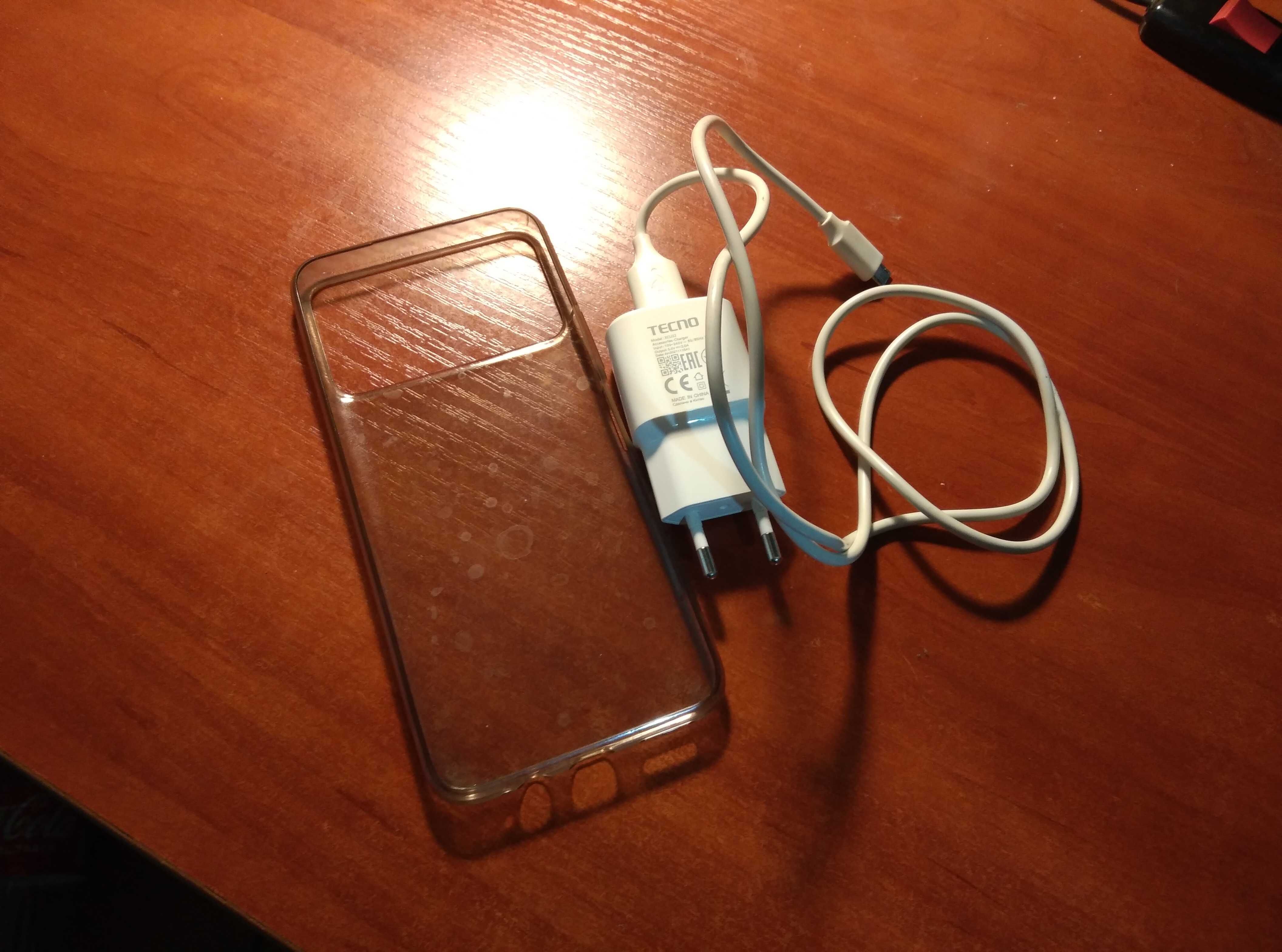 Смартфон Tecno KG7n Spark 8P 4/128Gb