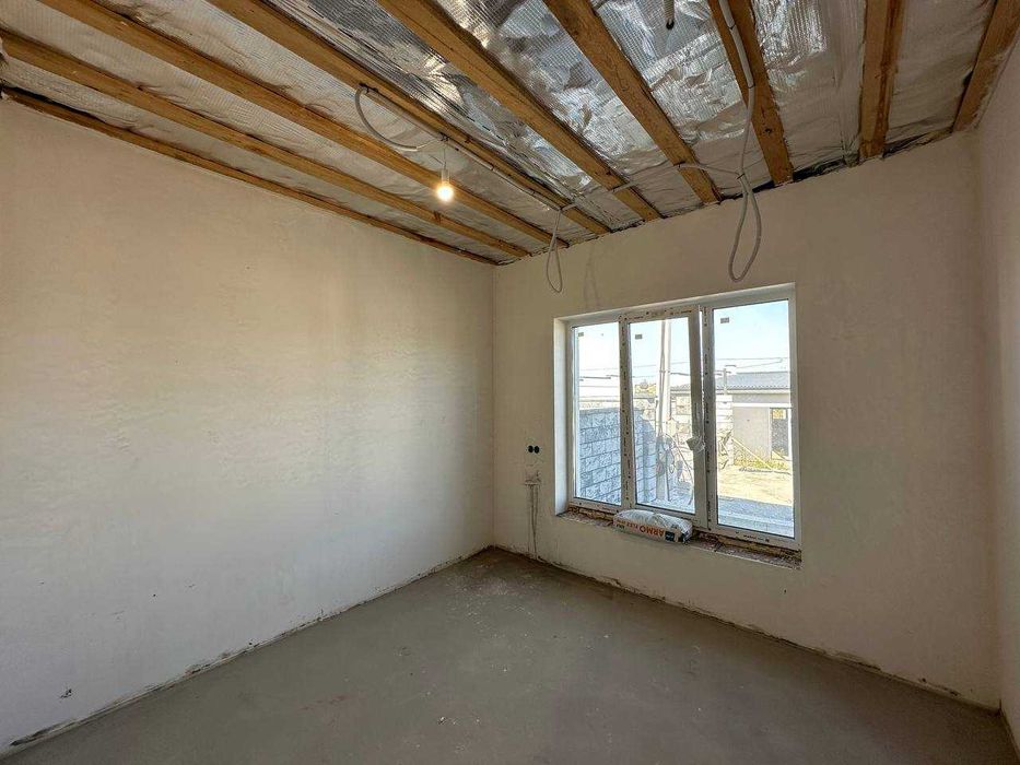 Продам двоян площею 80,3 кв.м на ділянці 2,5 сотки