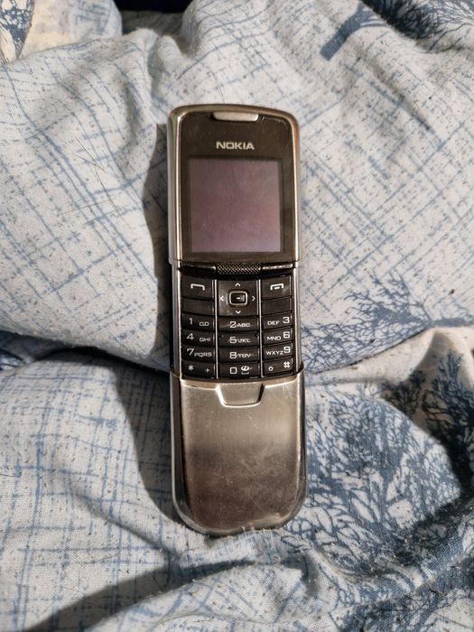 Nokia 8800 gratka dla kolekcjonera