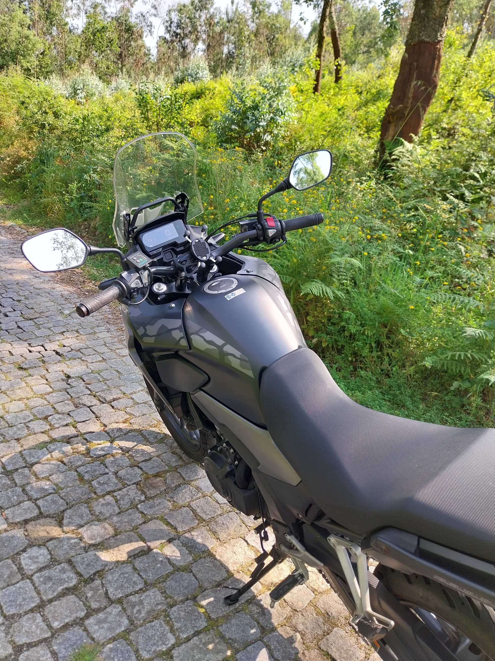 Honda CB500X 2019