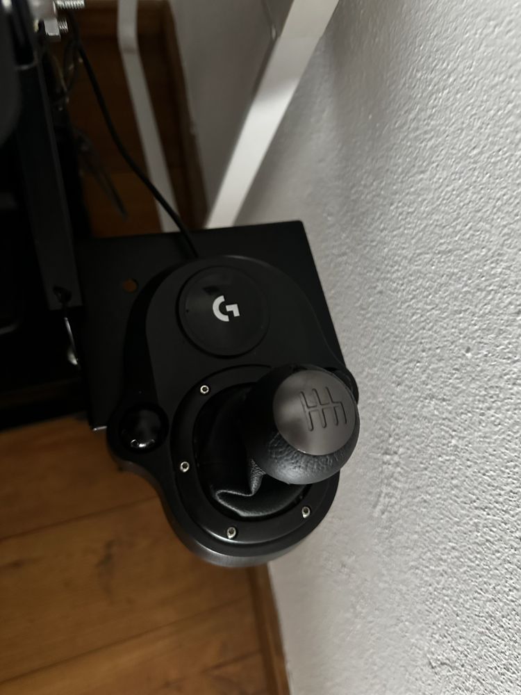 Logitech shifter-Cambio manual 6 velocidades