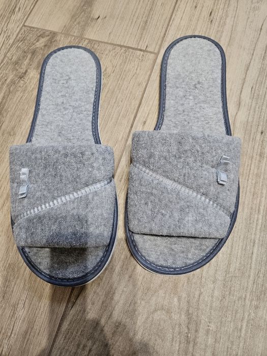 Kapcie klapki rozmiar 40/41