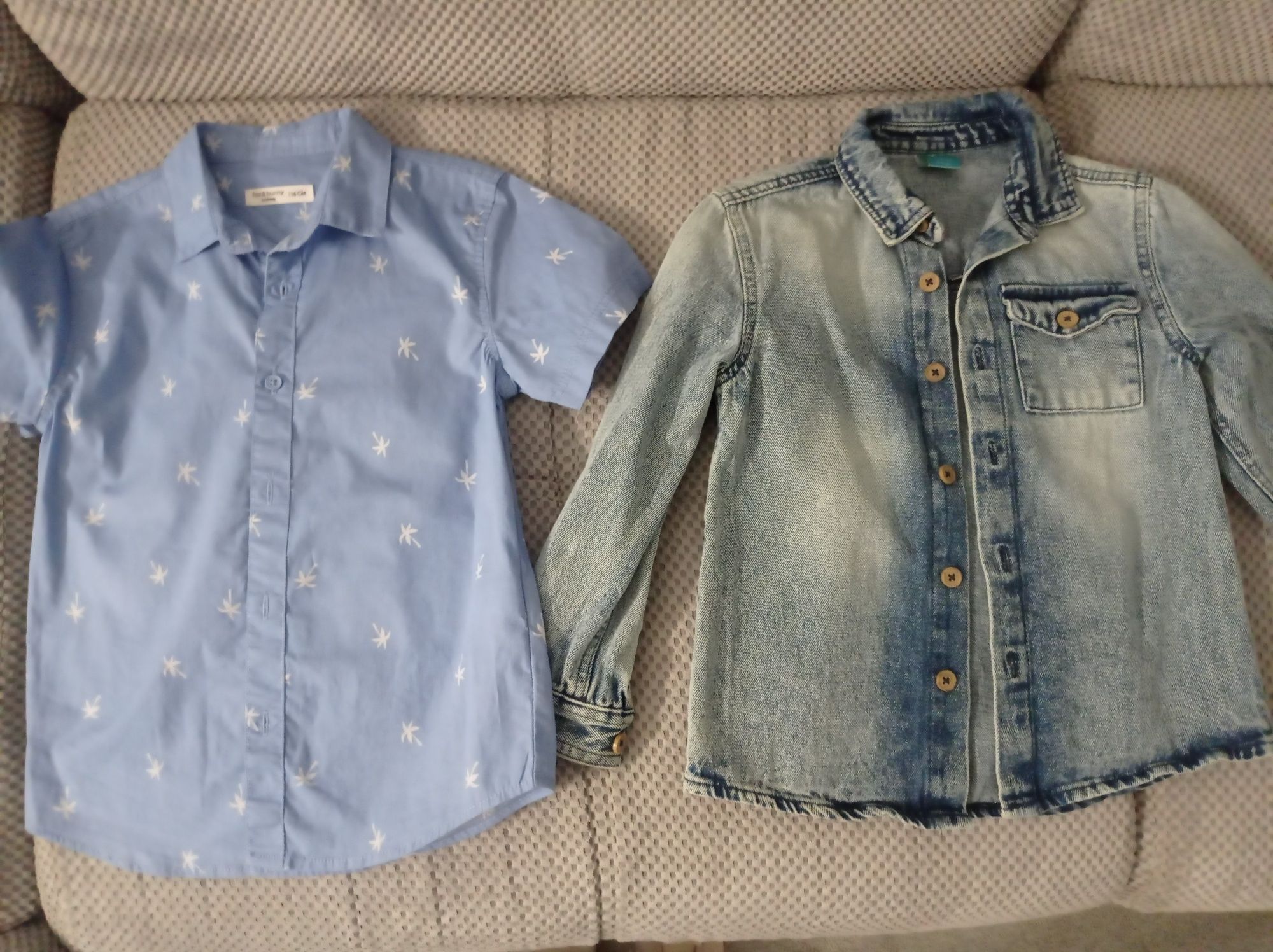 Bluzki, podkoszulki i koszule chłopięce r116. Jak nowe.