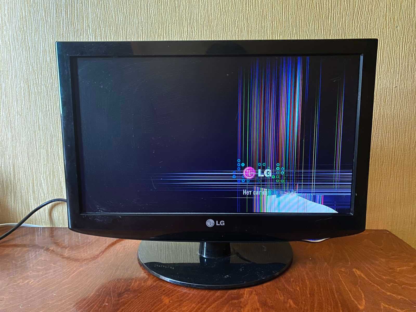 Телевізор LG 19ld320 (ремонт/запчастини)