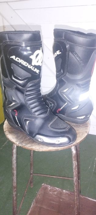 buty motocyklowe z przeznaczeniem na enduro,turystyka