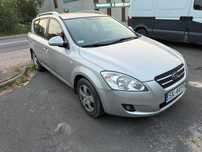 Kia Cee'd 1.6 DOHC Polski salon