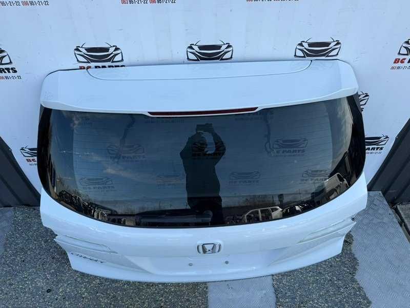 Крышка багажника Honda Pilot 2020 год 68100-TG7-A30ZZ