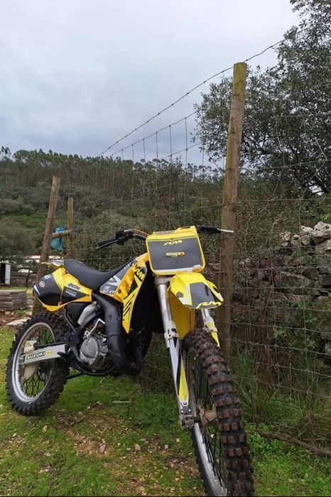 Vendo Suzuki RM 145cc