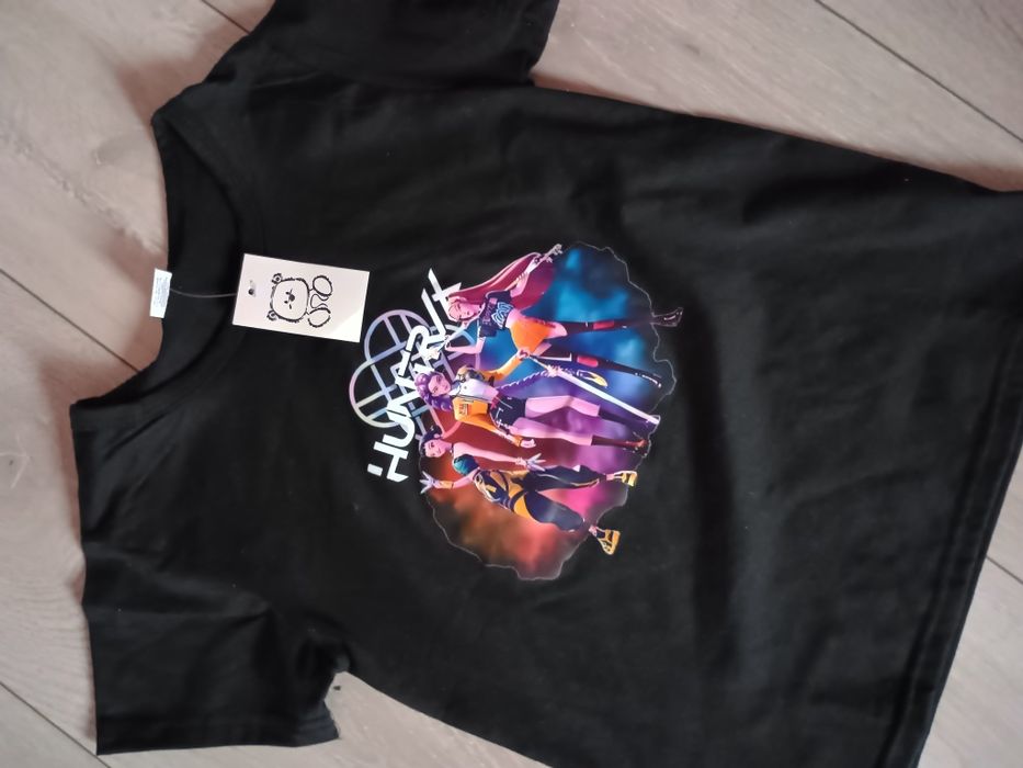 nowa koszulka huntrix