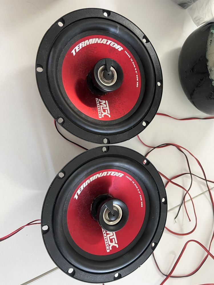 Colunas mix audio usada TR65C