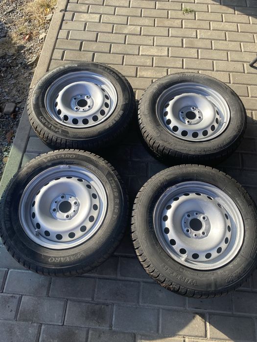 Продам резину(зима)R14