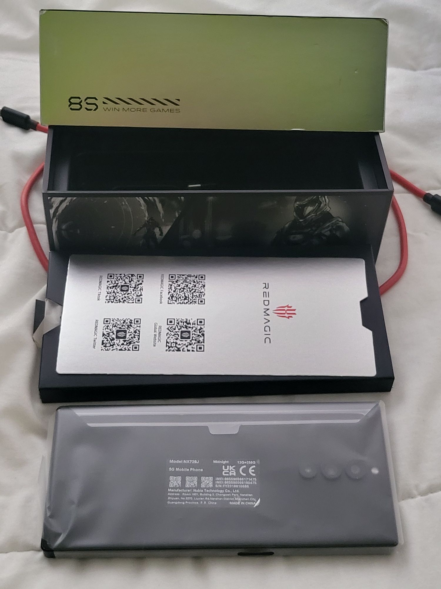 Redmagic 8S Pro 12GB + 256GB - Smartphone Gaming com ventoinha