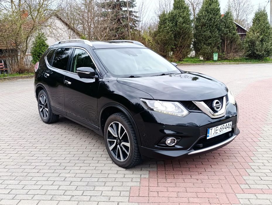 Nissan X-Trail TEKNA full opcja bixenon skóry panorama alu19" Ori lakier nowy rozrząd
