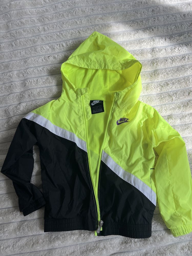Дитяча вітровка nike