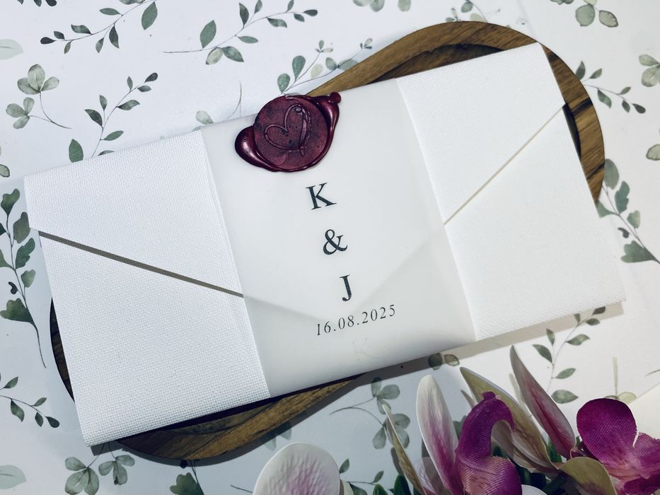 Ślubne zaproszenie składane