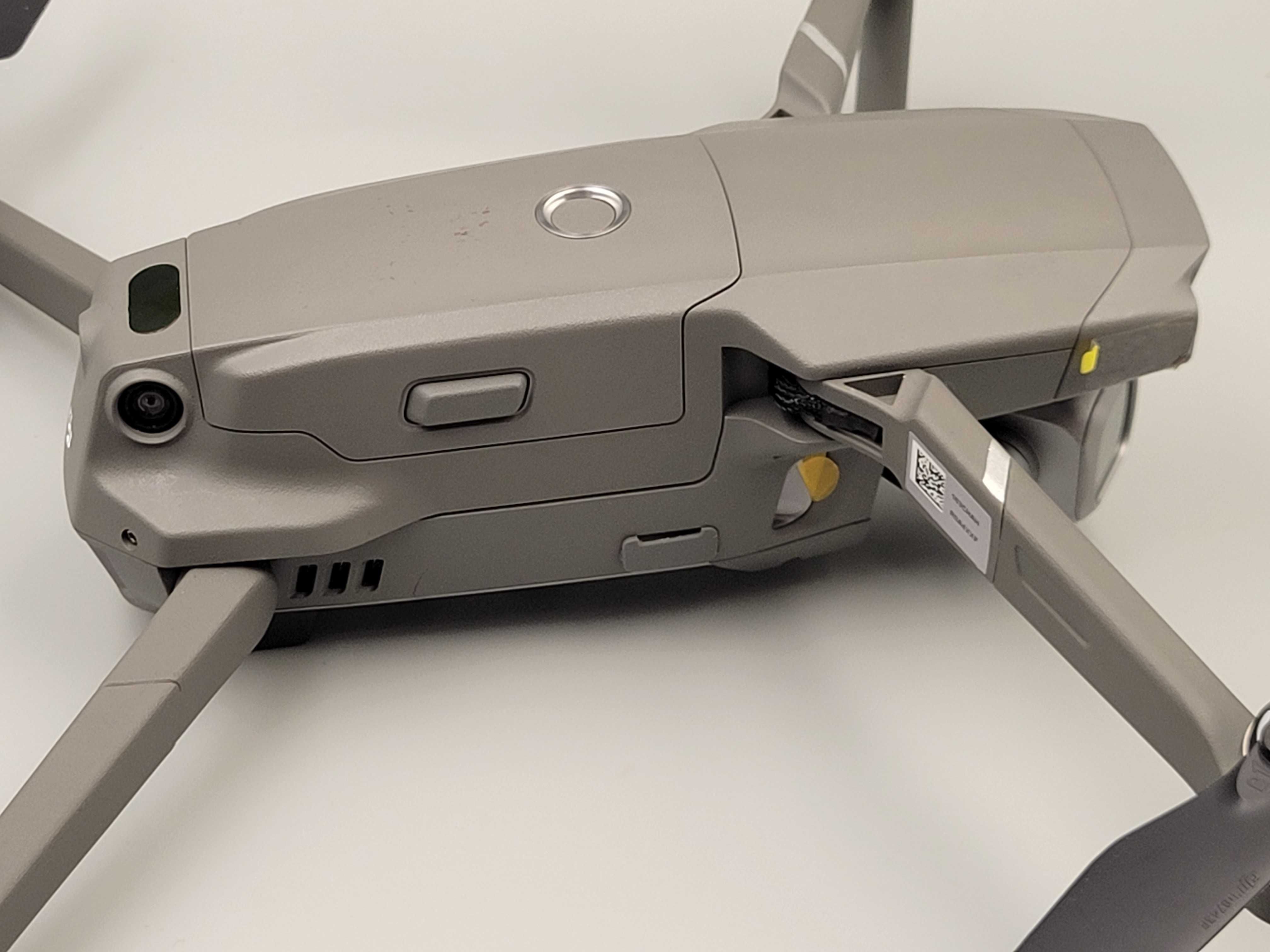 Квадрокоптер DJI MAVIC 2 Pro Fly More Combo, к-т із 2 АКБ