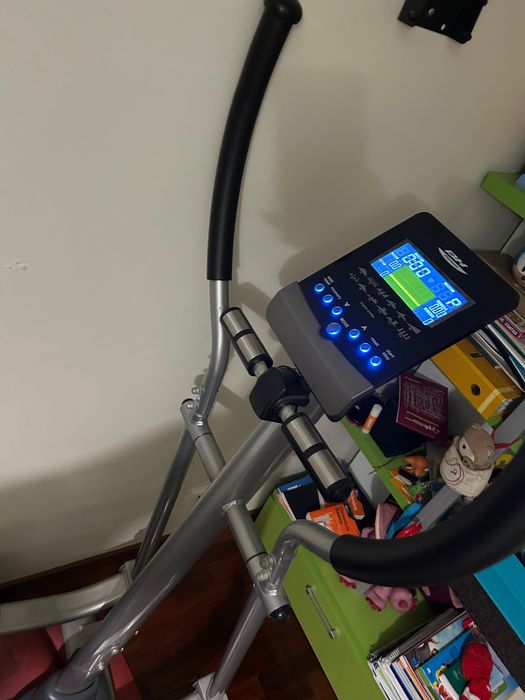 Elíptica com vários programas