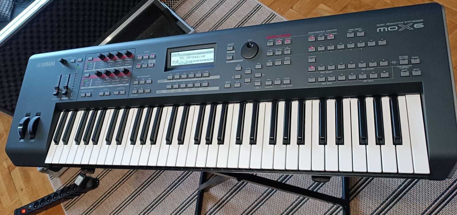 Keyboard Yamaha MOX 6 Sintezatorv