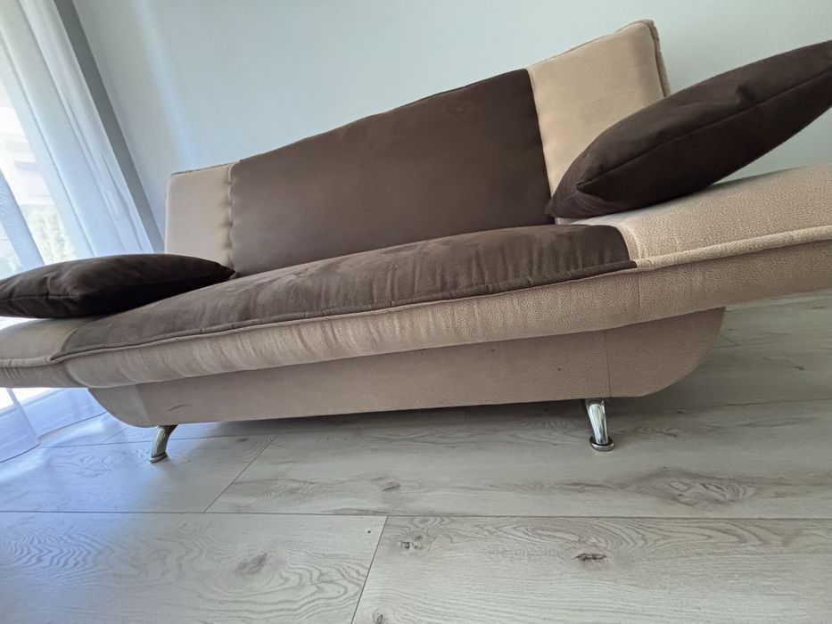 Kanapa/wersalka beżowo-brązowa