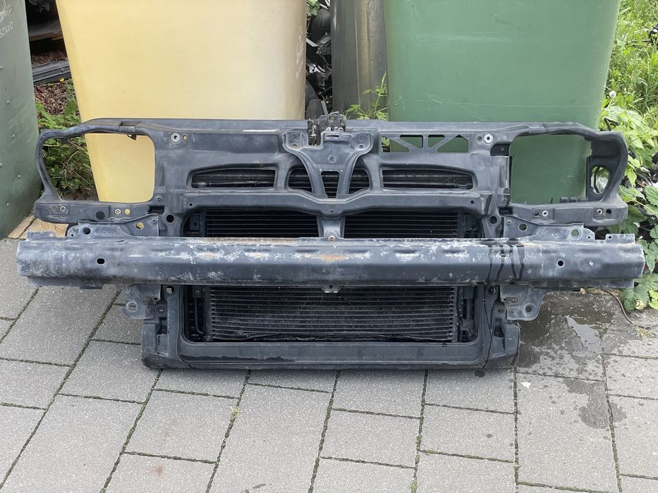 Pas przedni kompletny,wentylator,chłodnice golf 4