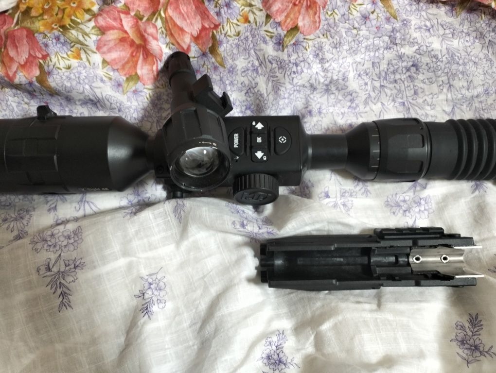Приціл X-Sight 4K день ніч