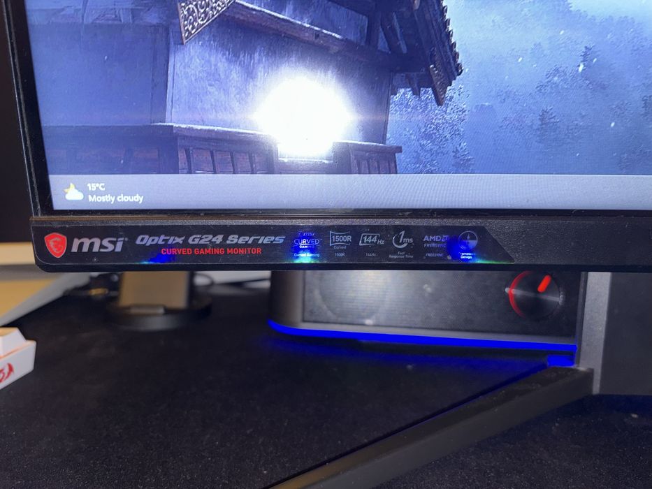 MSI Optix G24 24” Curved monitor