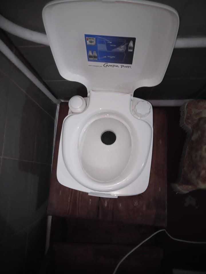 Біотуалет Thetford Porta Potti Qube MG.