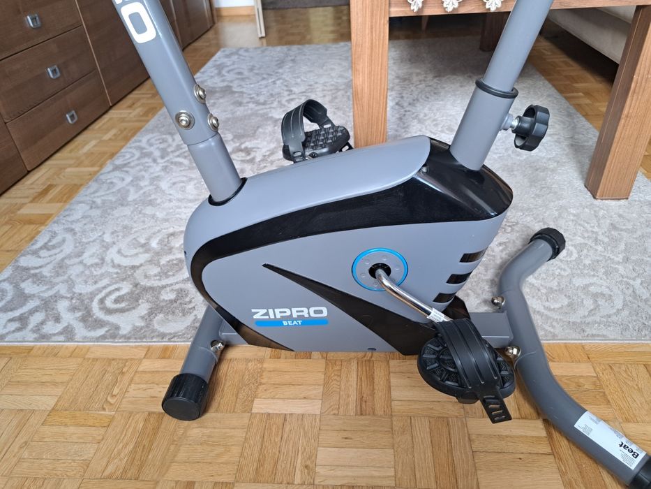 Treningowy rower magnetyczny.