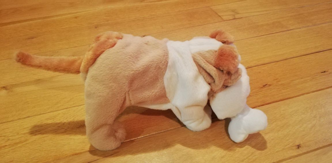 Interaktywna zabawka szczekający piesek pies film