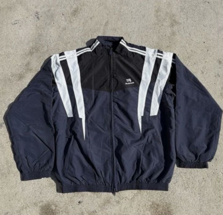 Кофта Balenciaga Баленсиага