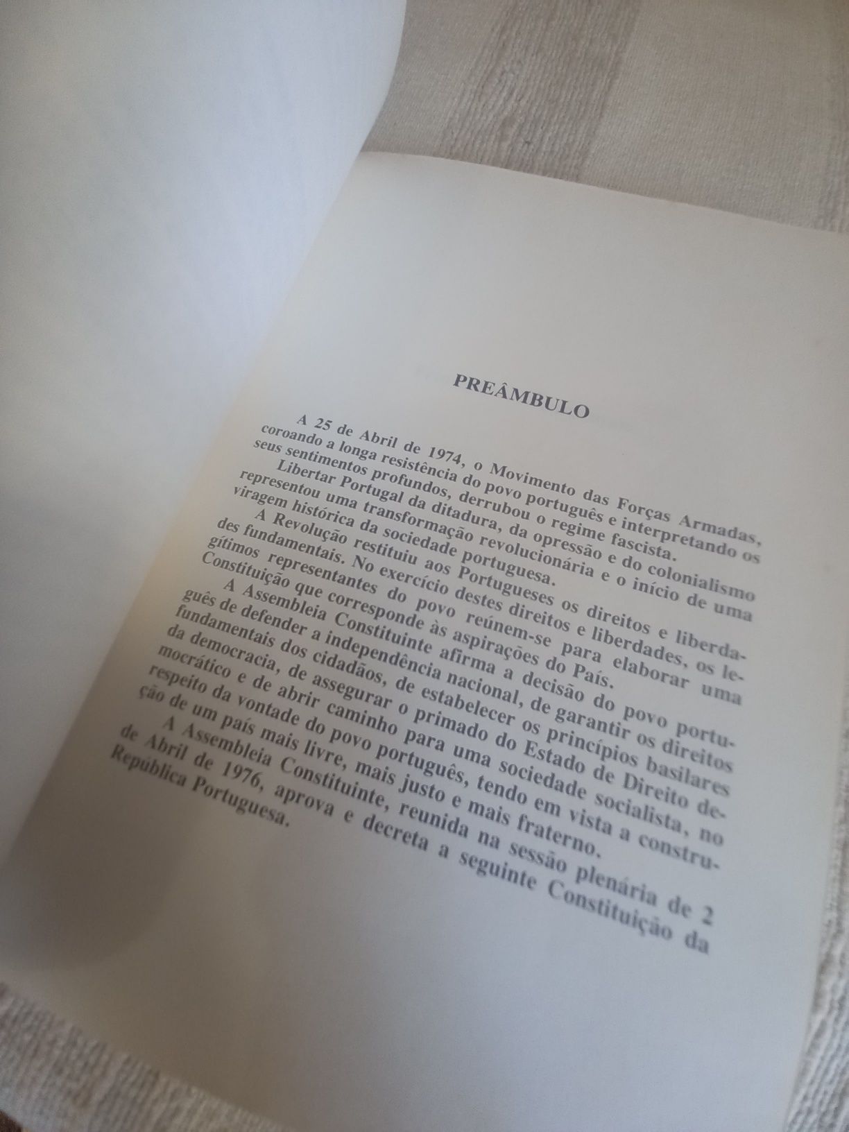 Constituição da República Portuguesa 1976 anotada Victor Silva Lopes