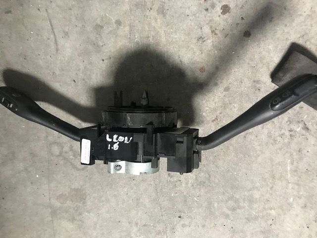 Comutardar das Luzes Fita de air Bag seat Leon 1M