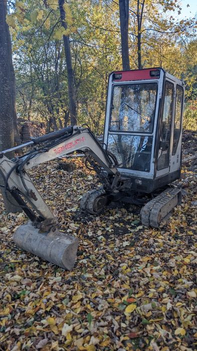 Продам міні екскаватор 1.6т.Takeuchi