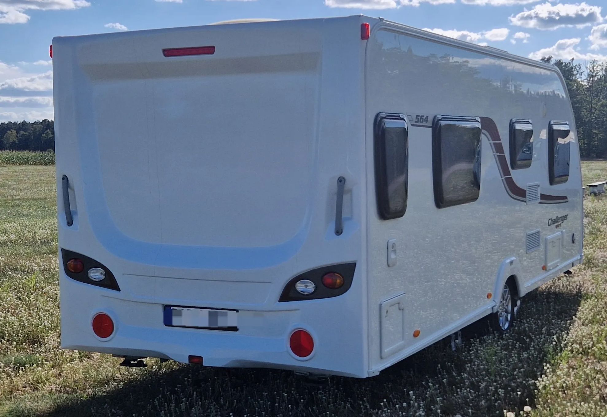 SWIFT Challenger  4/5 osobowa, Combi bojler, solar, mover, prysznic, WC